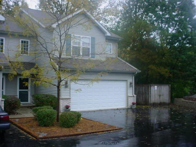 806 82nd St #5, Kenosha, WI 53143