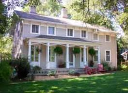 12323 W Watertown Plank Rd, Wauwatosa, WI 53226