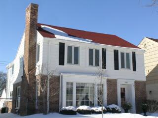 5355 N Bay Ridge Ave., Whitefish Bay, WI 53217