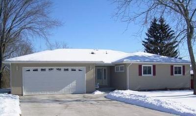 1575 Young Dr, Onalaska, WI 54650