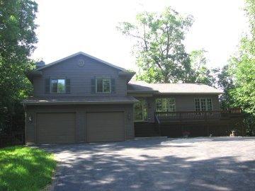 N3527 Red Oak Dr., Osceola, WI 53010