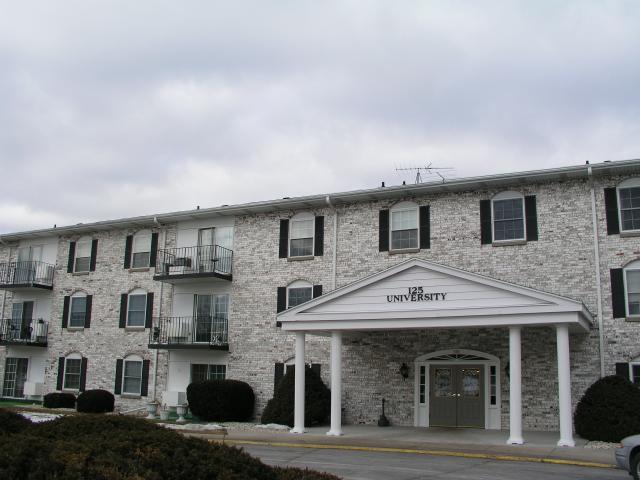 125 N University Dr. #206 S, West Bend, WI 53090