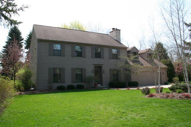 N90W5413 Alpine Dr., Cedarburg, WI 53012