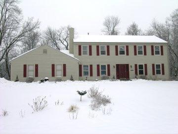 19740 Timberline Dr, Brookfield, WI 53045