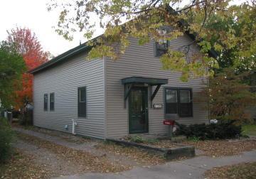 1100 Farnam, La Crosse, WI 54601