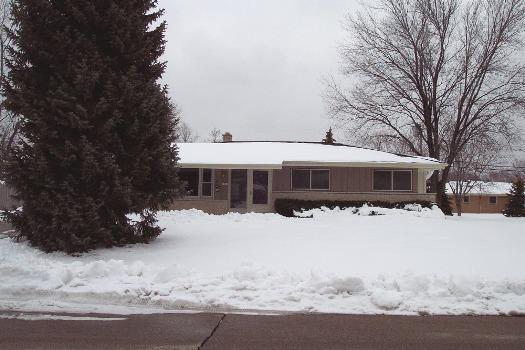 7011 W Van Norman Ave., Greenfield, WI 53220