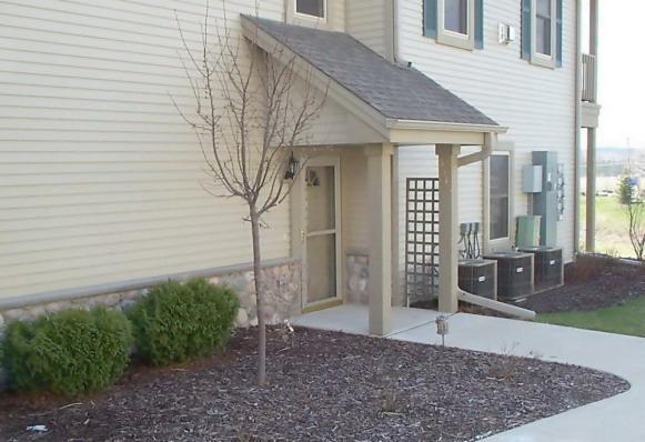 W173N5545 Ravenwood Dr., Menomonee Falls, WI 53051