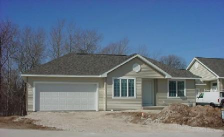 1644 Black Walnut, Sheboygan, WI 53081