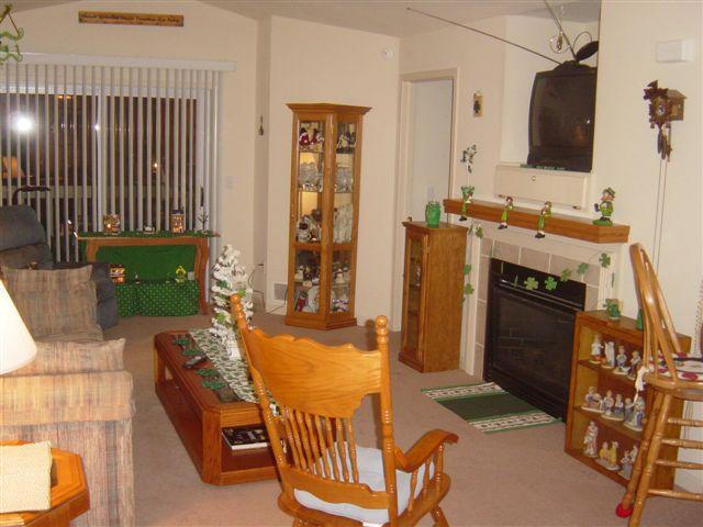 9363 S Cobblestone Way #H, Franklin, WI 53132