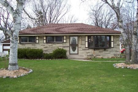 600 Edgewood, South Milwaukee, WI 53172