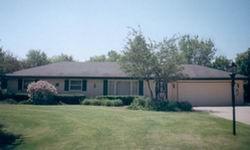 4071 Woodview Dr., Richfield, WI 53033