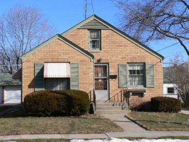 1212 Isabelle Ave, Racine, WI 53402