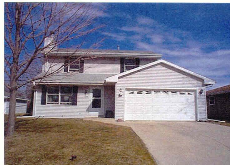 1388 James Cir., South Milwaukee, WI 53172