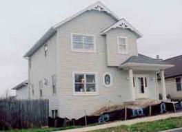 2840 S Burrell St., Milwaukee, WI 53207