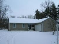 N6410 Candlewood Ln, Lafayette, WI 53121