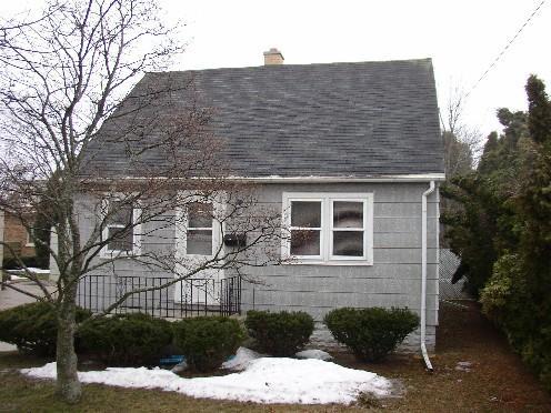 2809 Wollmer St., Manitowoc, WI 54220