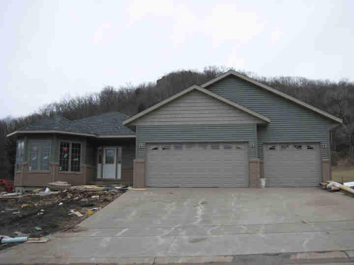 3005 Baier Ln., La Crosse, WI 54601