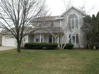 16230 W Mayflower Dr., New Berlin, WI 53151