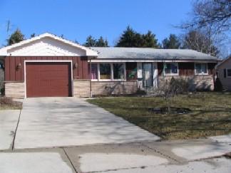 216 E Antoine Dr., Port Washington, WI 53074
