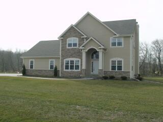 3847 Sparrow Hawk Tr., Richfield, WI 53017