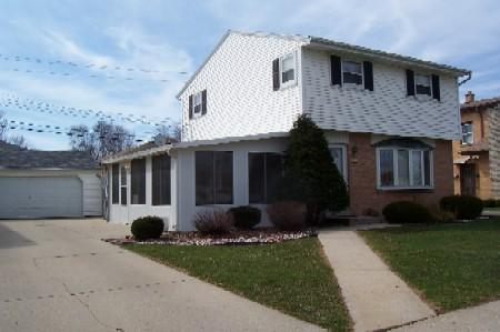 7711 W Tripoli Ave., Milwaukee, WI 53220