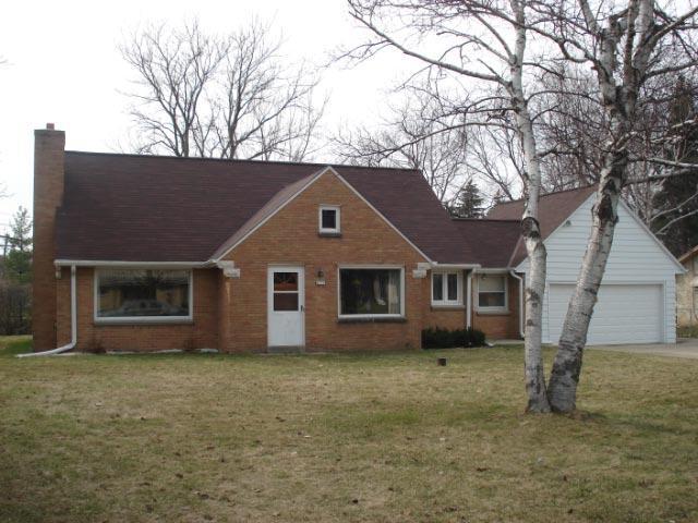 4775 S 81st St., Greenfield, WI 53220