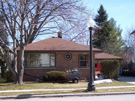 325 Park St., Plymouth, WI 53073