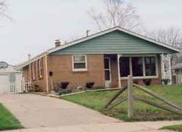 10523 W Lancaster Ave, Milwaukee, WI 53225