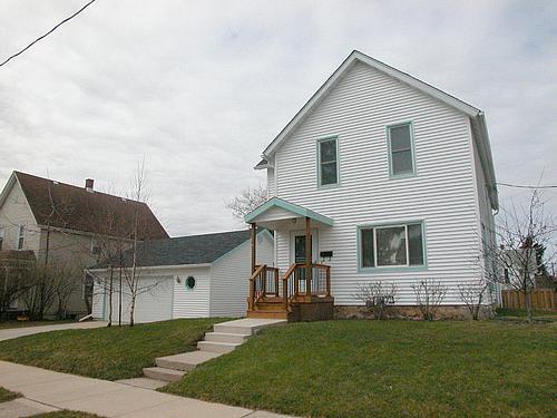 455 N Montgomery St, Port Washington, WI 53074