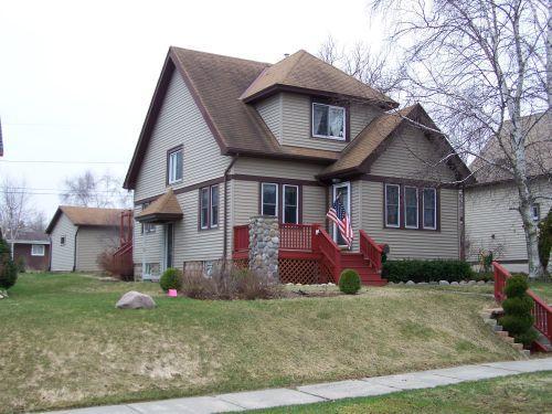 421 W Michigan St, Port Washington, WI 53074