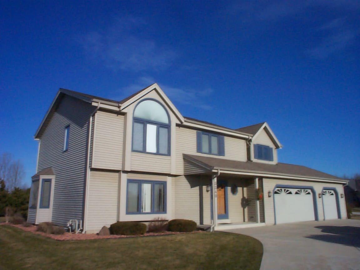 [Address Hidden by Seller], Oak Creek, WI 53154