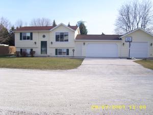 2613 15th St., Two Rivers, WI 54241