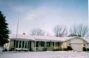 5034 Brookfield Cir., Manitowoc, WI 54220