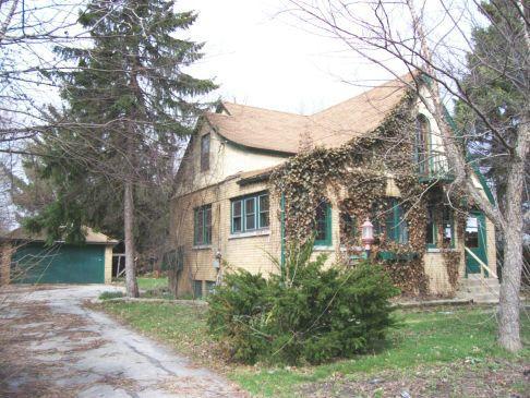 1406 N Green Bay Rd., Mount Pleasant, WI 53406