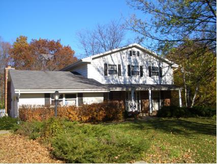 17840 Milford Ln., Brookfield, WI 53045