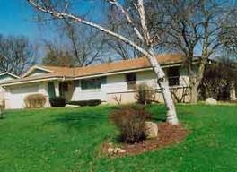 2300 W Rochelle Ave., Glendale, WI 53209