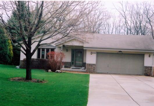 5934 S Kurtz Rd., Hales Corners, WI 53130