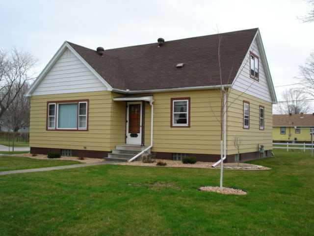 212 Lake St., Holmen, WI 54636