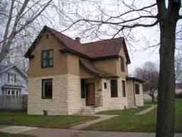 1417 15th St., La Crosse, WI 54601