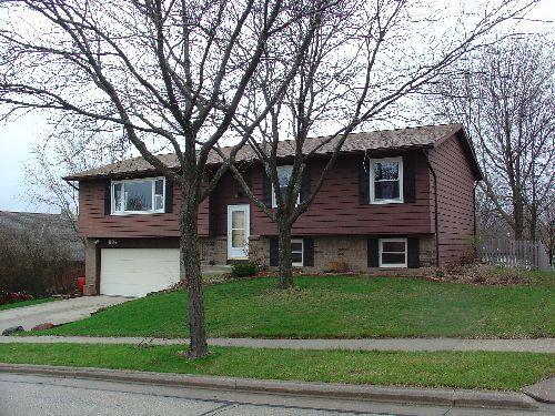 824 Briar Hill Dr., Waukesha, WI 53188