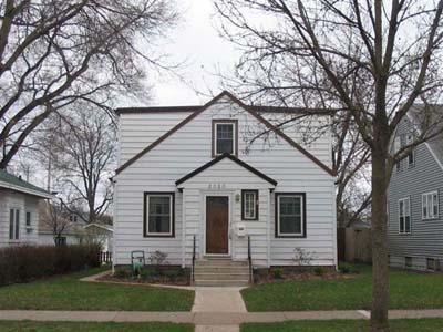 2020 Winnebago St, La Crosse, WI 54601