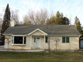 N53W37230 Madison St., Oconomowoc, WI 53066