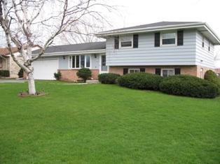 N94W16561 Cumberland Rd, Menomonee Falls, WI 53051