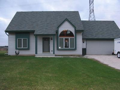 N77W27850 Garnet Ct, Lisbon, WI 53029