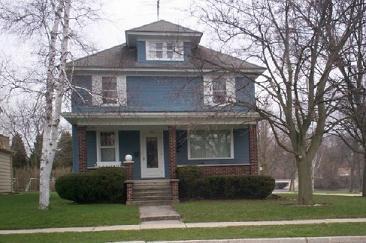 108 Western Ave, Sheboygan Falls, WI 53085