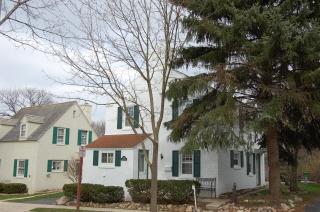 5602 Apricot Ct., Greendale, WI 53129