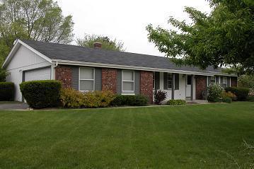 7285 N Wayside Ct., Glendale, WI 53209