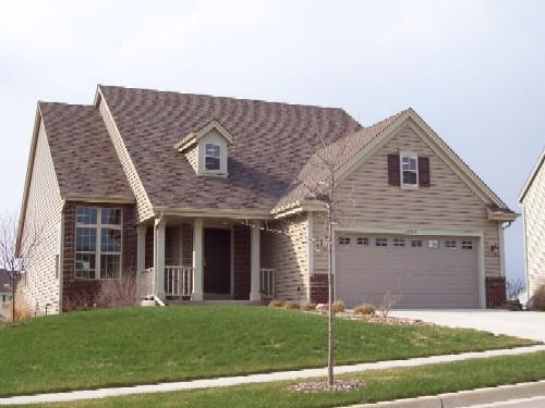 1704 Sagewood Cir., West Bend, WI 53095