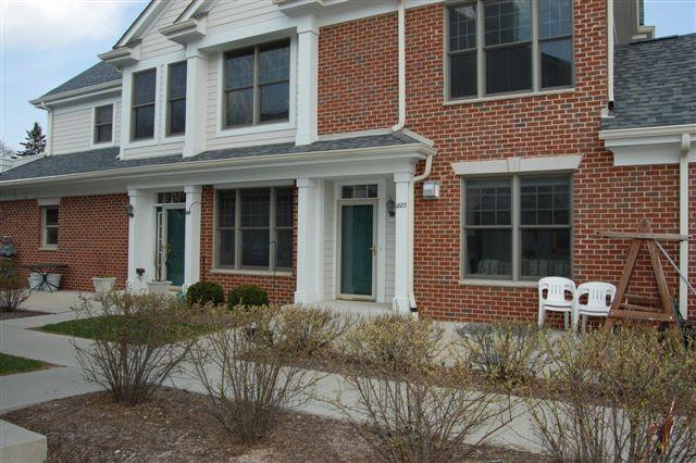 1881 Norhardt Dr, Brookfield, WI 53045