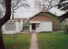 4921 N 40th St, Milwaukee, WI 53209